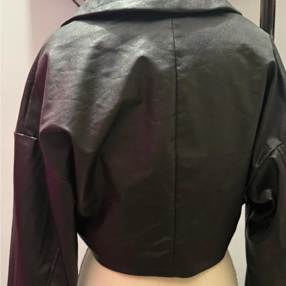Forever 21 Black faux Leather Women's Jacket - Picture 2 of 7